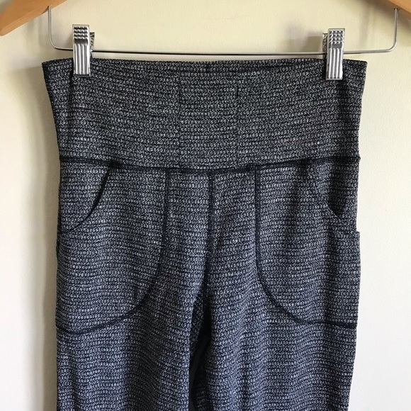 Lululemon Skinny Will Pants Textured Pique Grey Black Size 6 - Picture 7 of 9